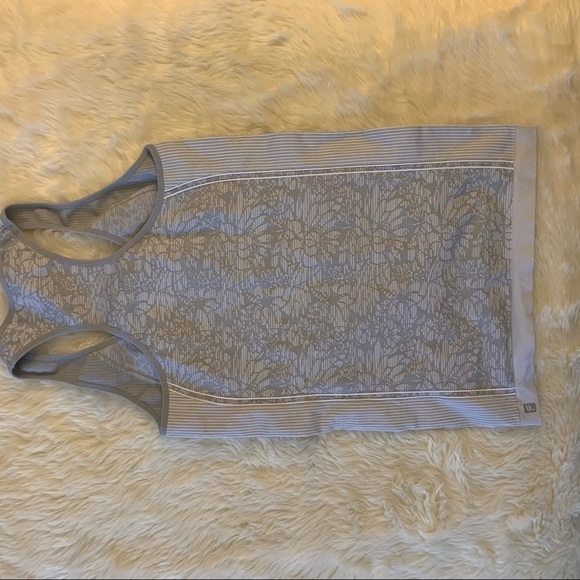 Fabletics Oula Seamless Compression Tank - Picture 6 of 7